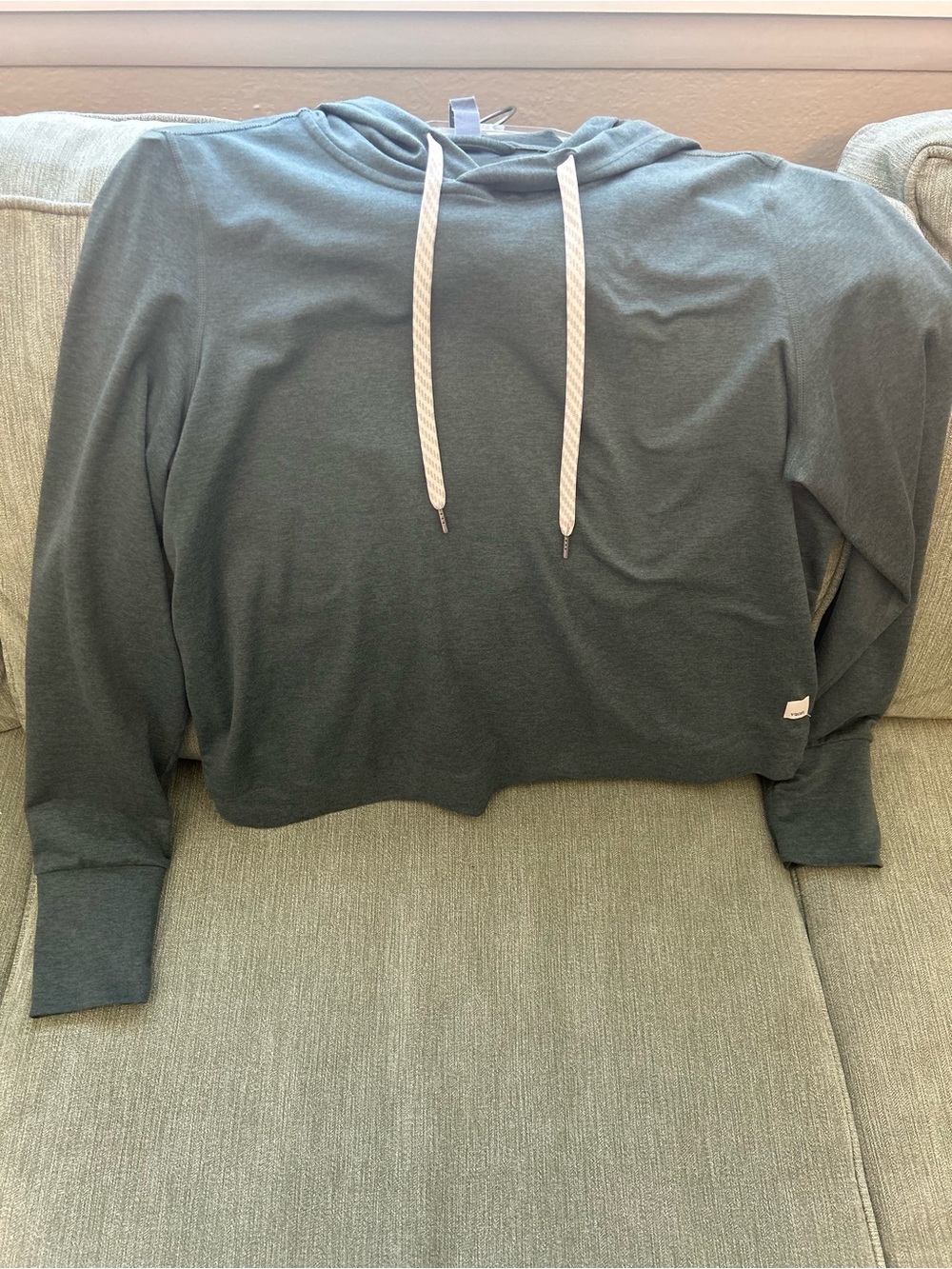 Women’s Vuori Halo Performance Lightweight Hoodie (M) Green - Picture 5 of 5